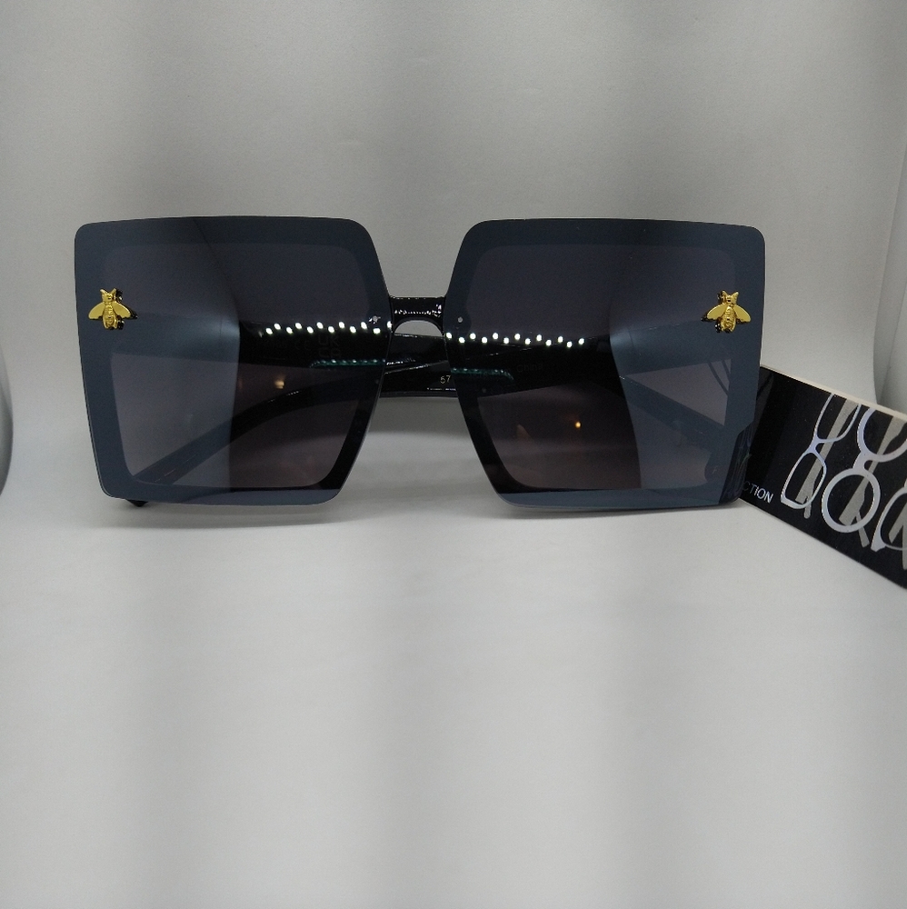 Women's Black Square Bee Sunglasses